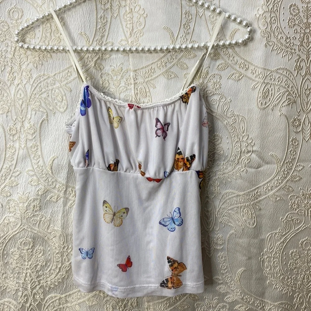 Butterfly top - Picture 1 of 3
